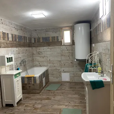 Rodinny Dum U Jacka Alpstuga